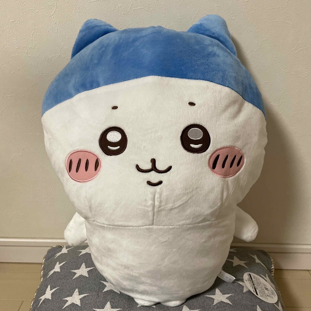 ちいかわ - ちいかわ☆スポーツ刈りなハチワレ超BIGぬいぐるみの通販