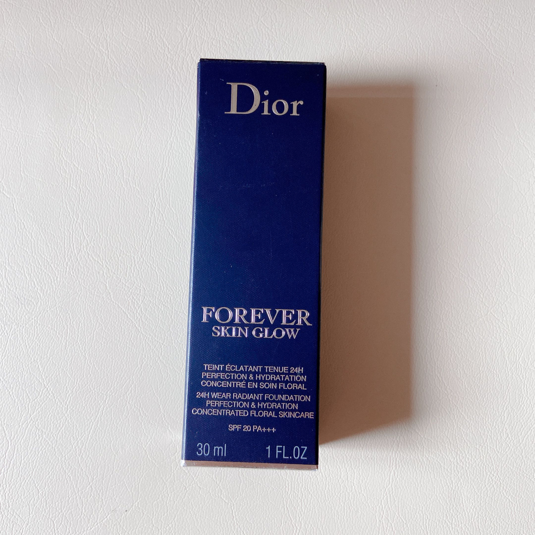 Dior(ディオール)の【新品未使用】ディオールスキン  フォーエヴァーフルイドグロウ 1N コスメ/美容のベースメイク/化粧品(ファンデーション)の商品写真