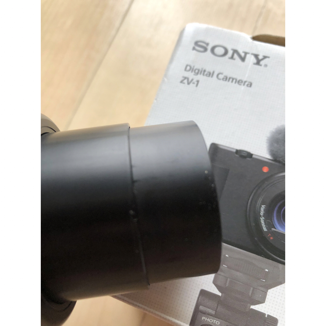 SONY(ソニー)のSONY VLOGCAM ZV-1＆GP-VPT2BTセット（オプション付） スマホ/家電/カメラのカメラ(コンパクトデジタルカメラ)の商品写真