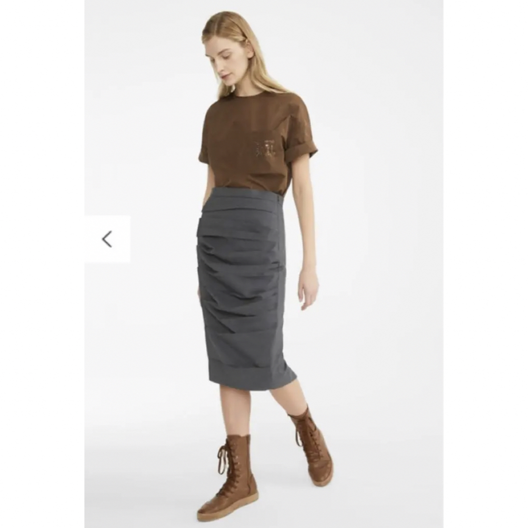 Max Mara(マックスマーラ)の新品タグ付き◆MAX MARA タフタTシャツ レディースのトップス(シャツ/ブラウス(半袖/袖なし))の商品写真