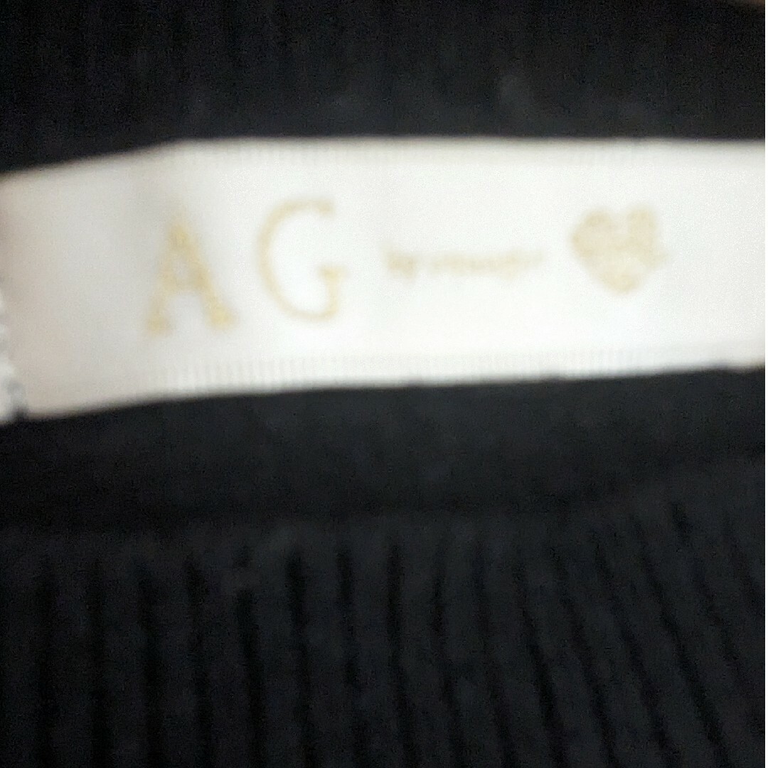 AG by aquagirl(エージーバイアクアガール)の【匿名配送】AG by aquagirl ショルダータックニット　　ブラック　S レディースのトップス(ニット/セーター)の商品写真