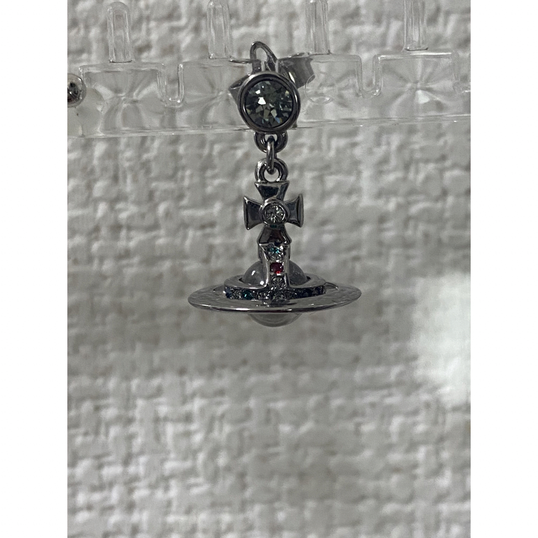 アクセサリーVivienne Westwood タイニーピアス 片耳