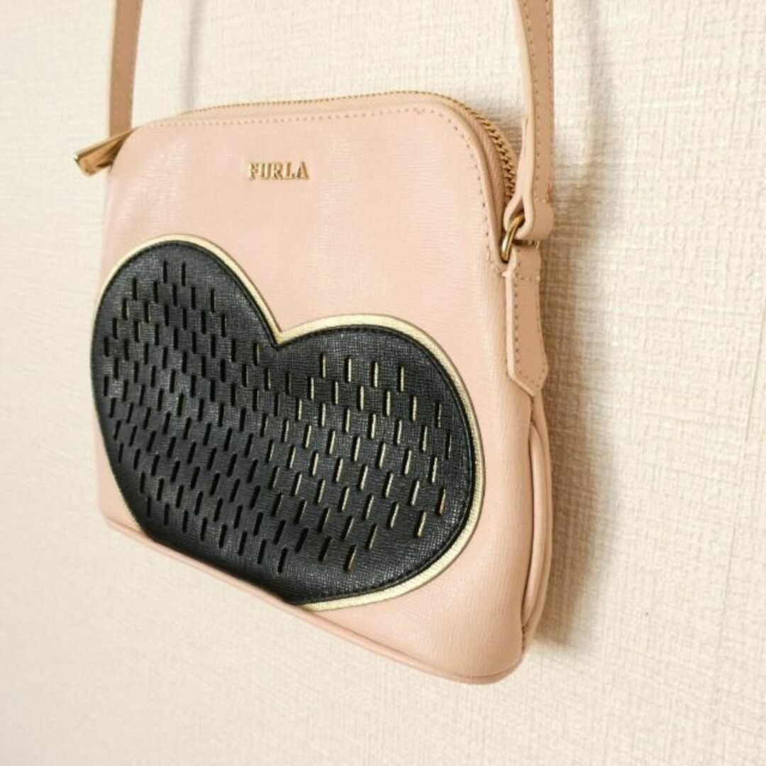 Furla - ほぼ美品 フルラ レザー ハート ミニ ショルダーバッグ