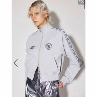 マウジー(moussy)のMOUSSY UMBRO JERSEY トップス♡グレー(その他)