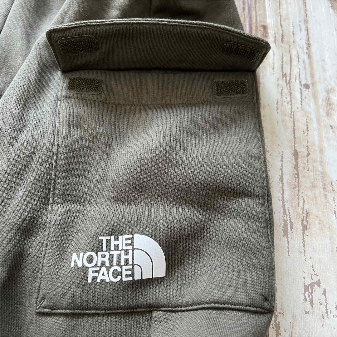 【海外限定】TNF カーゴパンツ メンズ　ジュニア　カーキ　 170