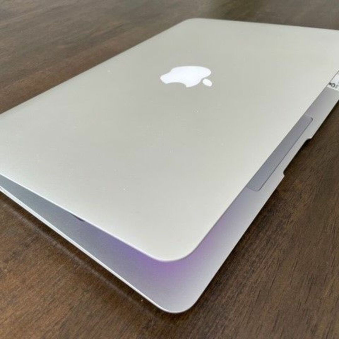 【極美品】MacBook Air 11inch 2015 シルバー 薄型高速PC