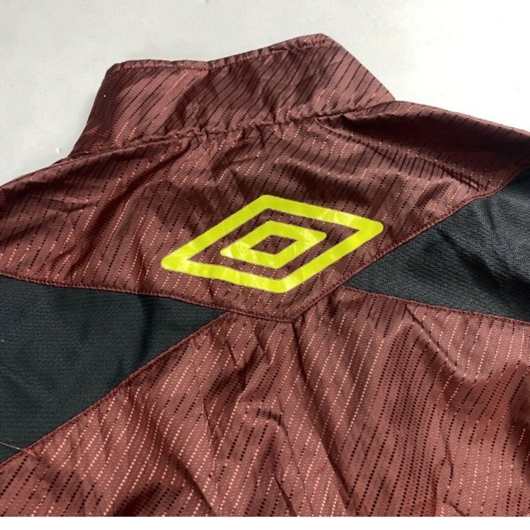 UMBRO - UMBRO アンブロ ハーフジップ センターロゴナイロン