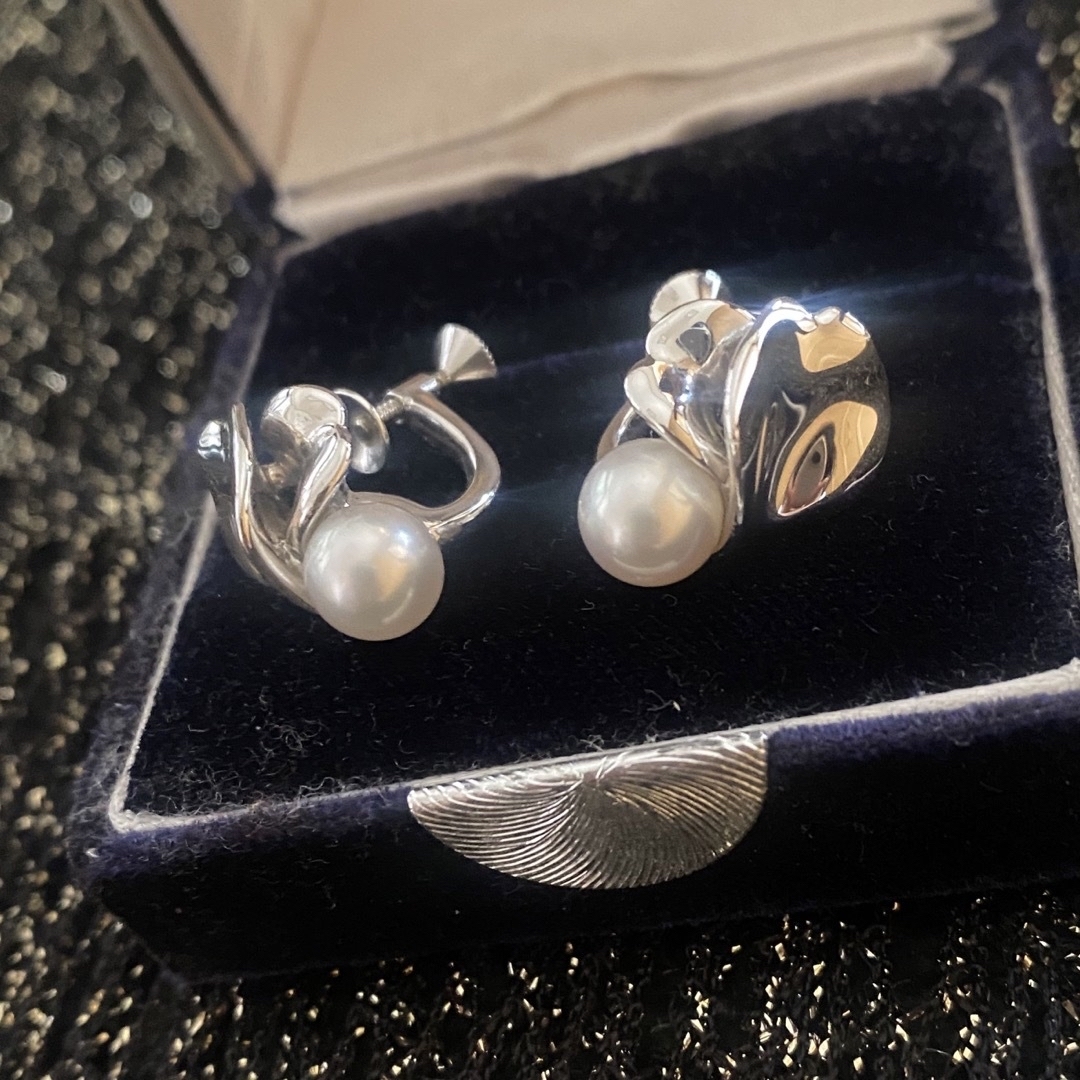 MIKIMOTO パール　イヤリング　バラ　シルバー　真珠　小粒