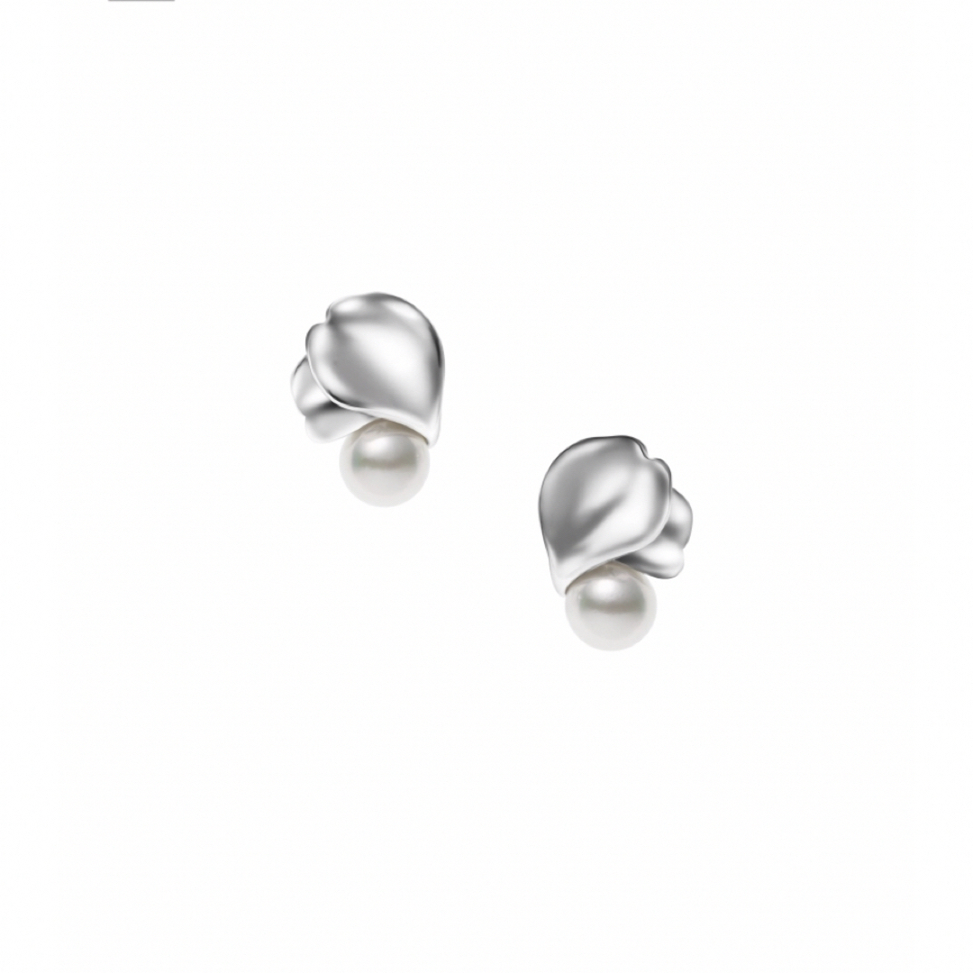 MIKIMOTO パール　イヤリング　バラ　シルバー　真珠　小粒