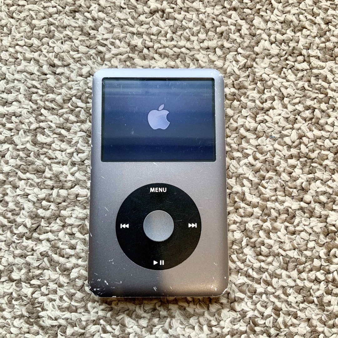 iPod - iPod classic 160GB Apple アップル アイポッド 本体の通販 by ...