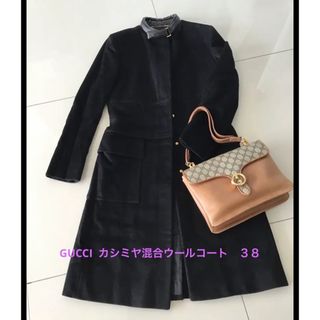 グッチ　カシミア混　白いロングコート　38