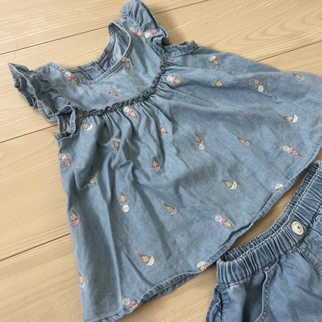 apres les cours(アプレレクール)のキッズ　90  シャツ　ブラウス　パンツ　アプレレクール キッズ/ベビー/マタニティのキッズ服女の子用(90cm~)(Tシャツ/カットソー)の商品写真