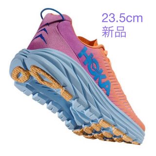 ホカオネオネ(HOKA ONE ONE)のホカオネオネ　新品23.5cm(シューズ)