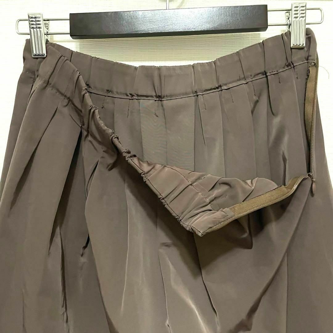 K656 スカート プリーツ 茶系 膝丈 シンプル 可愛い ポリエステル100% レディースのスカート(ひざ丈スカート)の商品写真
