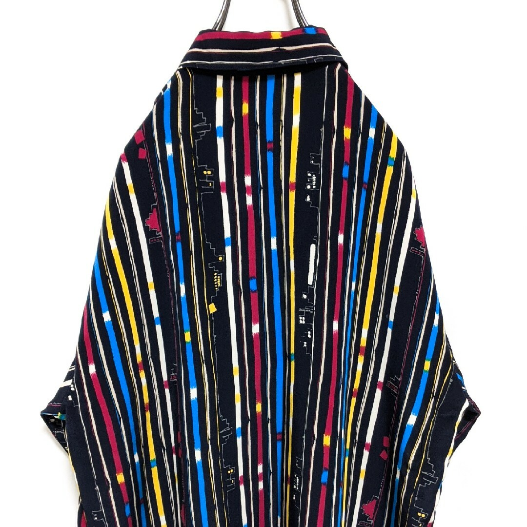 ポリシャツ 総柄 柄シャツ スカーフ柄 ストライプ レトロ 昭和 長袖シャツ レディースのトップス(シャツ/ブラウス(長袖/七分))の商品写真