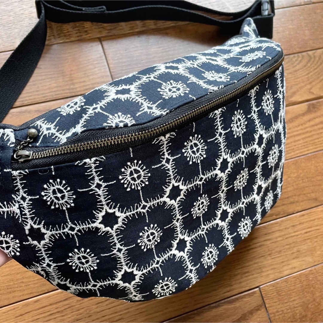 ミナペルホネン anemone dark navy ハンドメイドボディバッグ