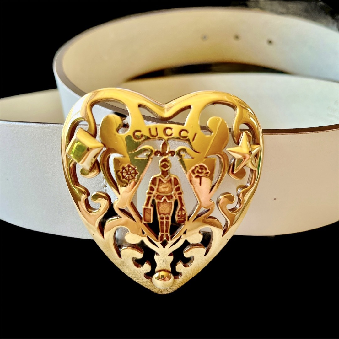 Gucci - レア⭐︎格安! グッチ 本革ベルト 白 ゴールド 美品の通販 by