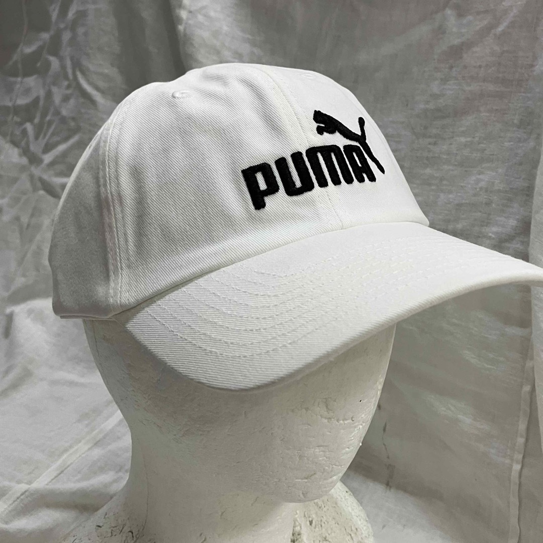 PUMA(プーマ)の新品未使用品　PUMA プーマ　キャップ　帽子　フリーサイズ　白ホワイト メンズの帽子(キャップ)の商品写真