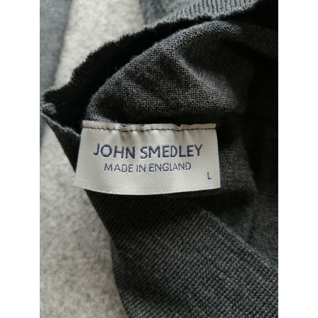 JOHN SMEDLEY(ジョンスメドレー)のJOHN SMEDLEY ジョンスメドレー 30Gウール タートルネック ニット レディースのトップス(ニット/セーター)の商品写真