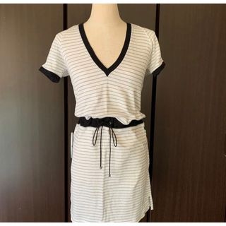 クレージュ(Courreges)の　チュニック(チュニック)