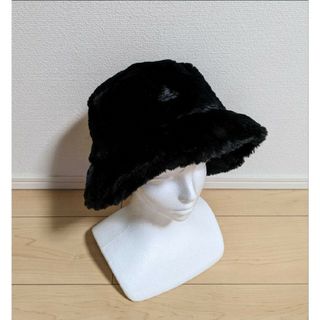 カンゴール(KANGOL)のL 新品 KANGOL Faux Fur Bucket バケットハット 黒(ハット)