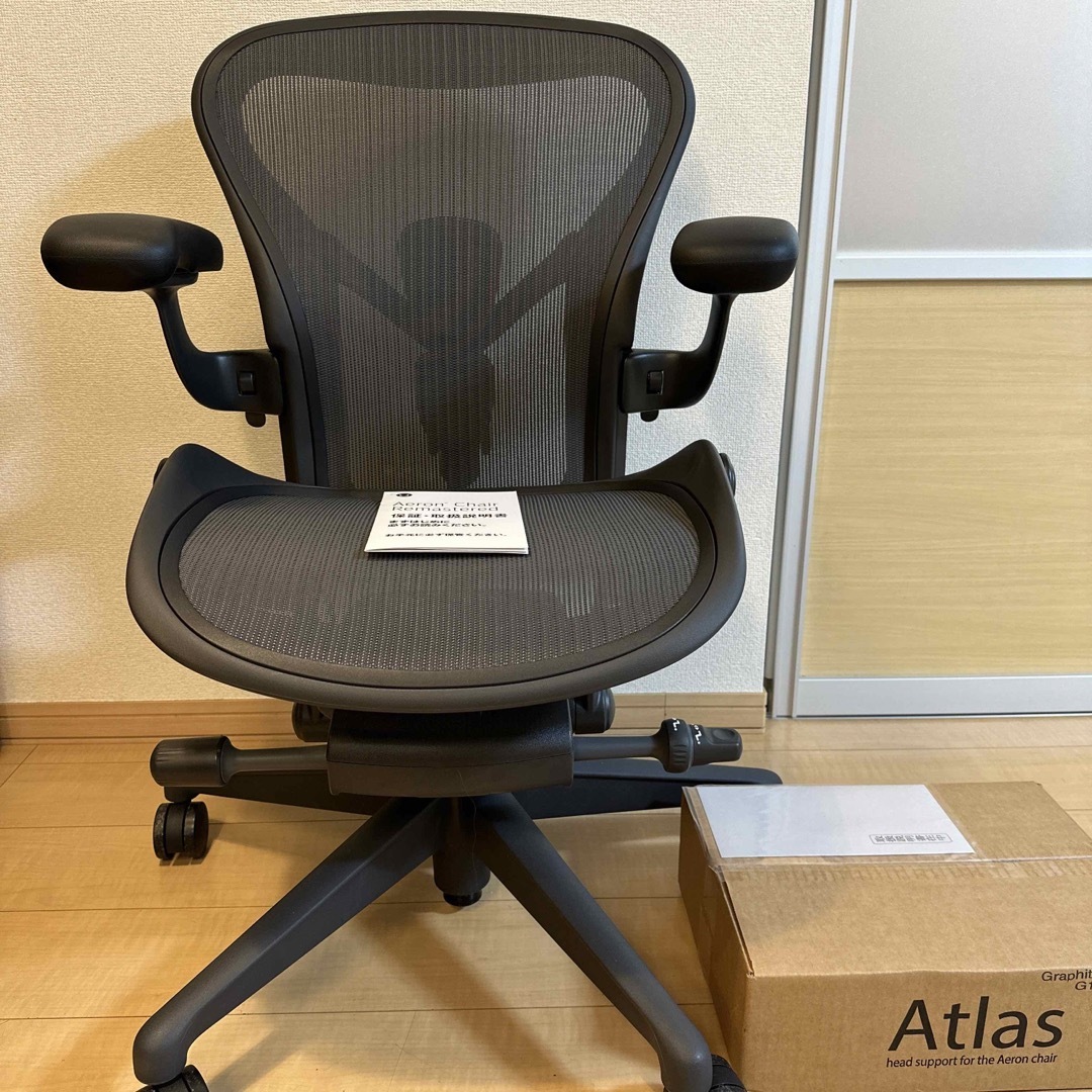 新品未使用】Atlas社製 ゲーミングチェア リマスタード ヘッドレスト-