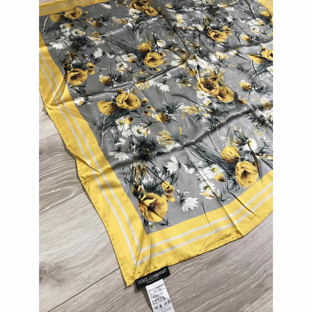 ドルチェアンドガッバーナ スカーフ美品 --