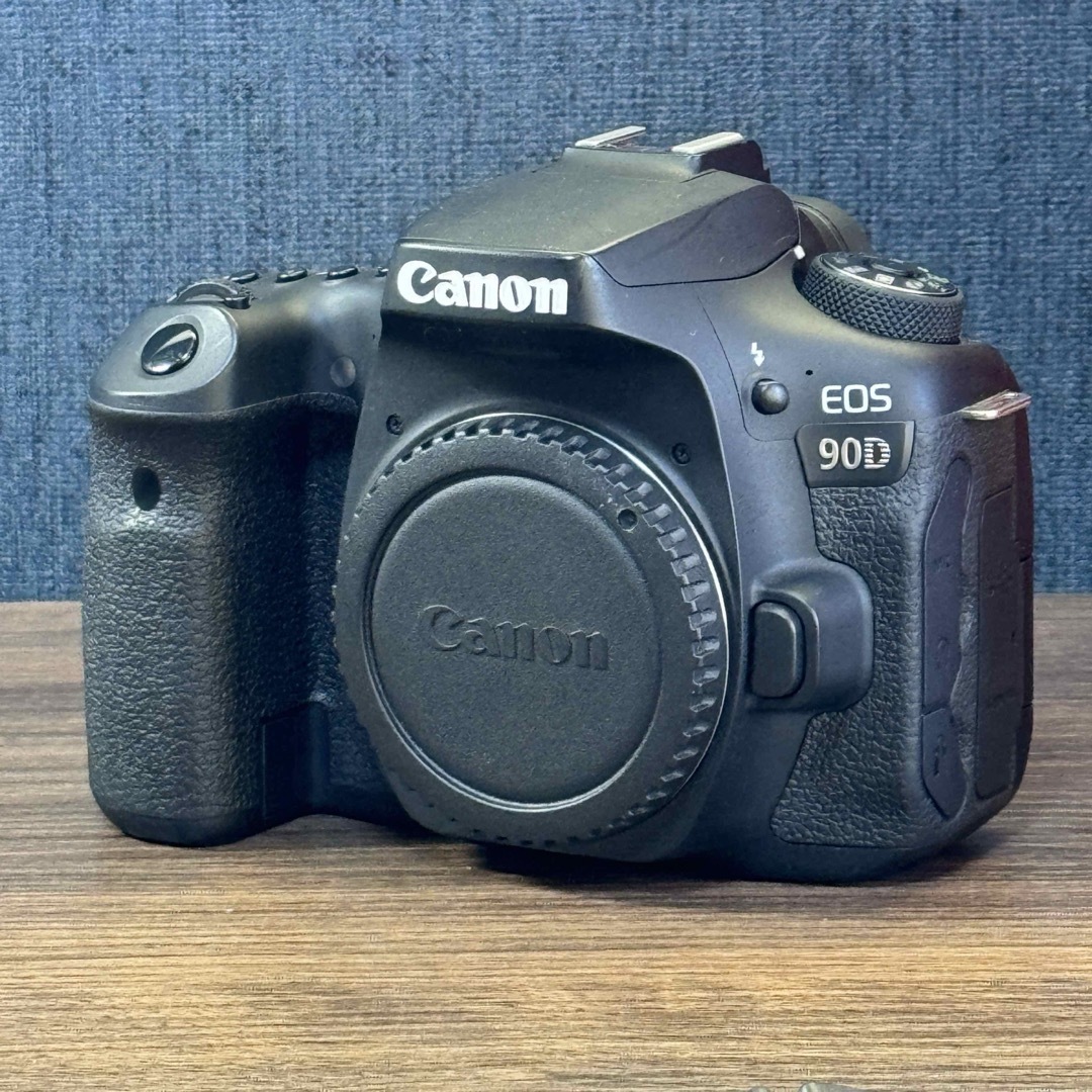 Canon - EOS 90D EF-S18-135 IS USM レンズキット 付属品付きの通販 by ...