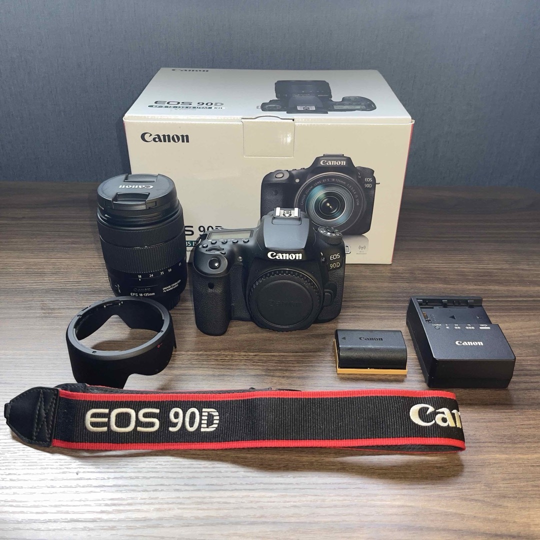 Canon - EOS 90D EF-S18-135 IS USM レンズキット 付属品付きの通販 by