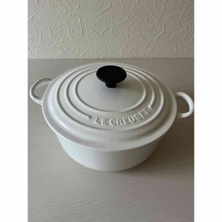 ルクルーゼ(LE CREUSET)のル・クルーゼ　ホーロー鍋　20 ホワイト(鍋/フライパン)