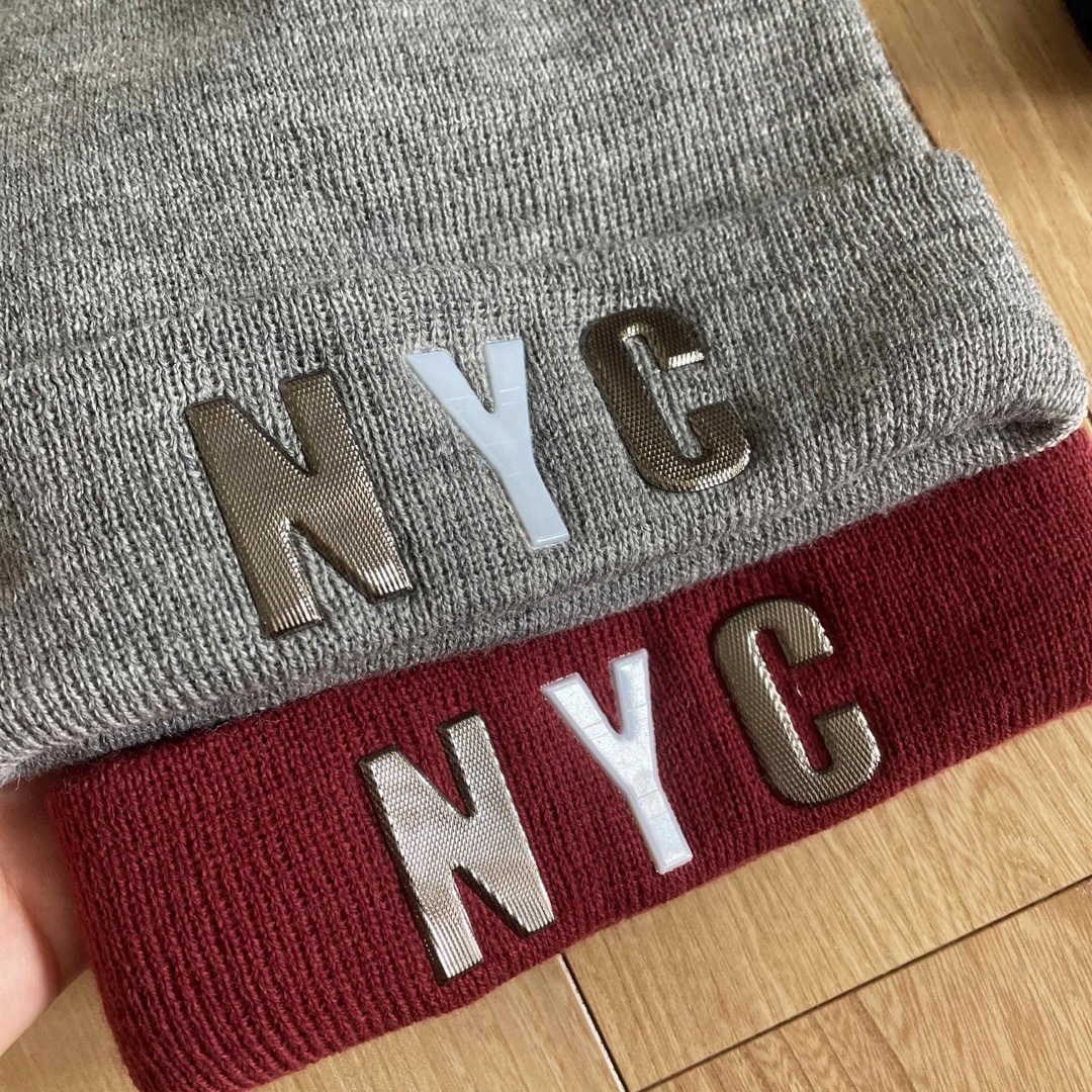 NYC(エヌワイシー)のNYC ニット帽　手袋　まとめ売り レディースの帽子(ニット帽/ビーニー)の商品写真