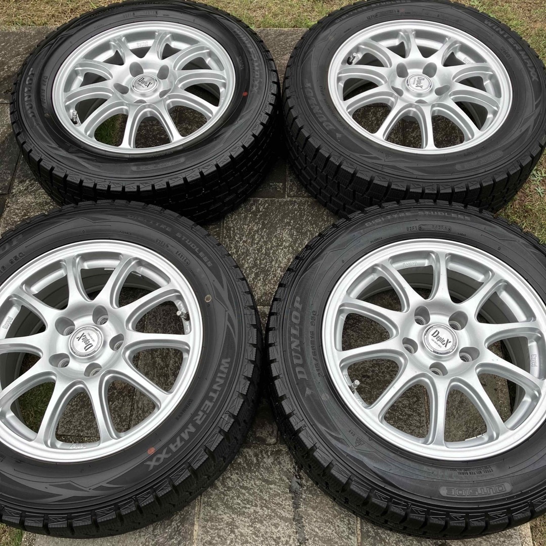 【良品 バリ山】ダンロップ ウインターマックス WM01 215/60R16