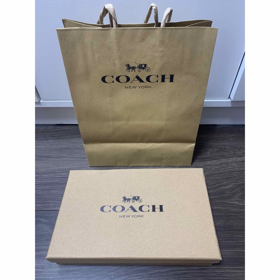 新品未使用　ショッパー付　コーチ　coach ベルト　リバーシブル　プレゼントに