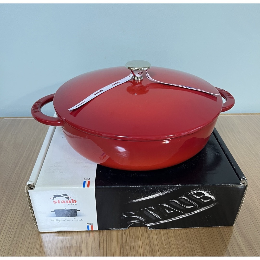 新品未使用★ストウブ　STAUB 24センチ　鍋　黒　ブラック