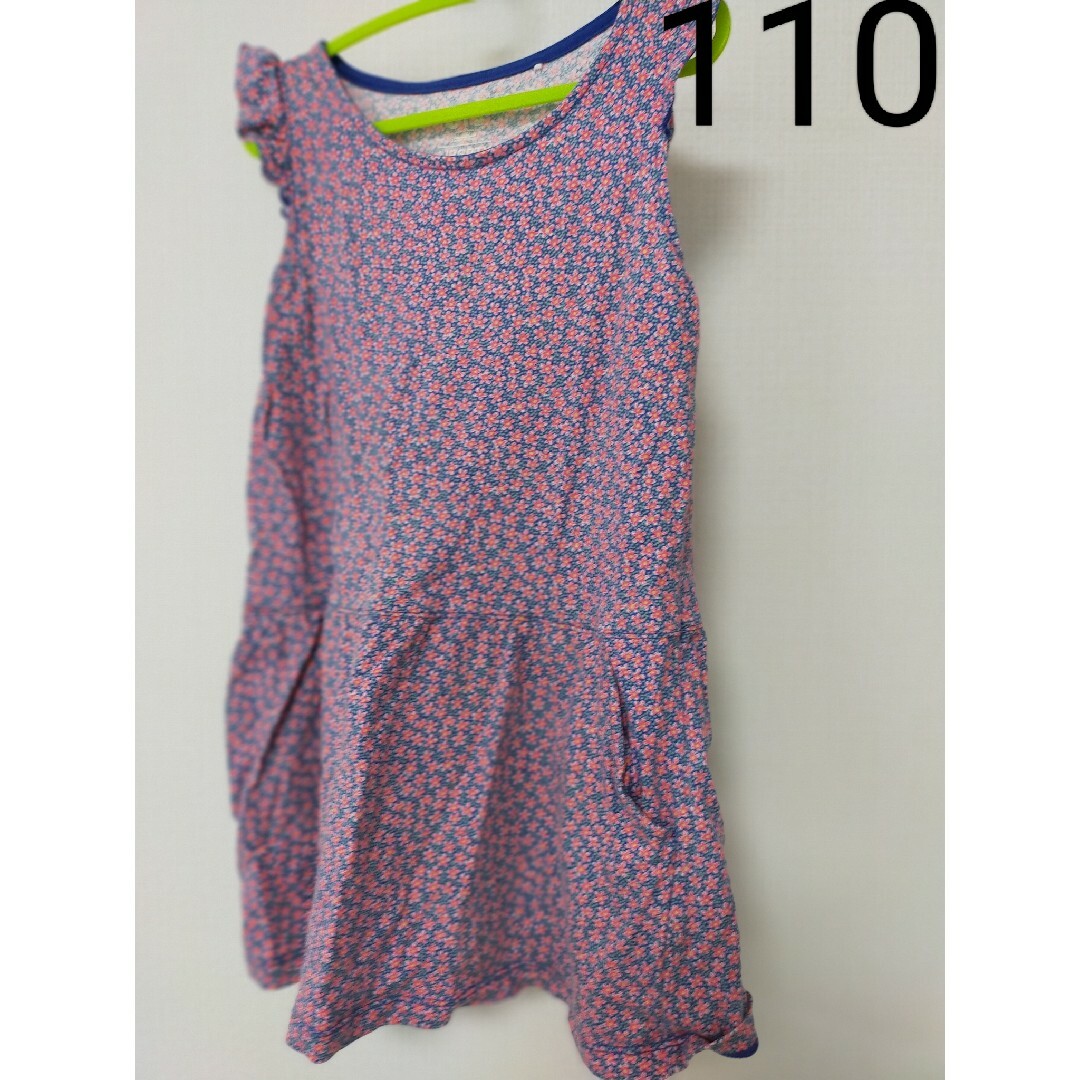 UNIQLO(ユニクロ)のワンピース　女の子 110 キッズ/ベビー/マタニティのキッズ服女の子用(90cm~)(ワンピース)の商品写真