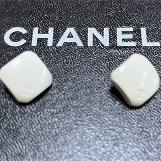 シャネル(CHANEL)のシャネル　正規品　スクエアボタン　2個セット(その他)