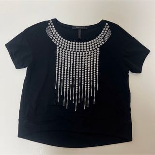 ビーシービージーマックスアズリア(BCBGMAXAZRIA)のBCBGMAXAZRIA 美品 スタッズTシャツ ショート丈(Tシャツ(半袖/袖なし))