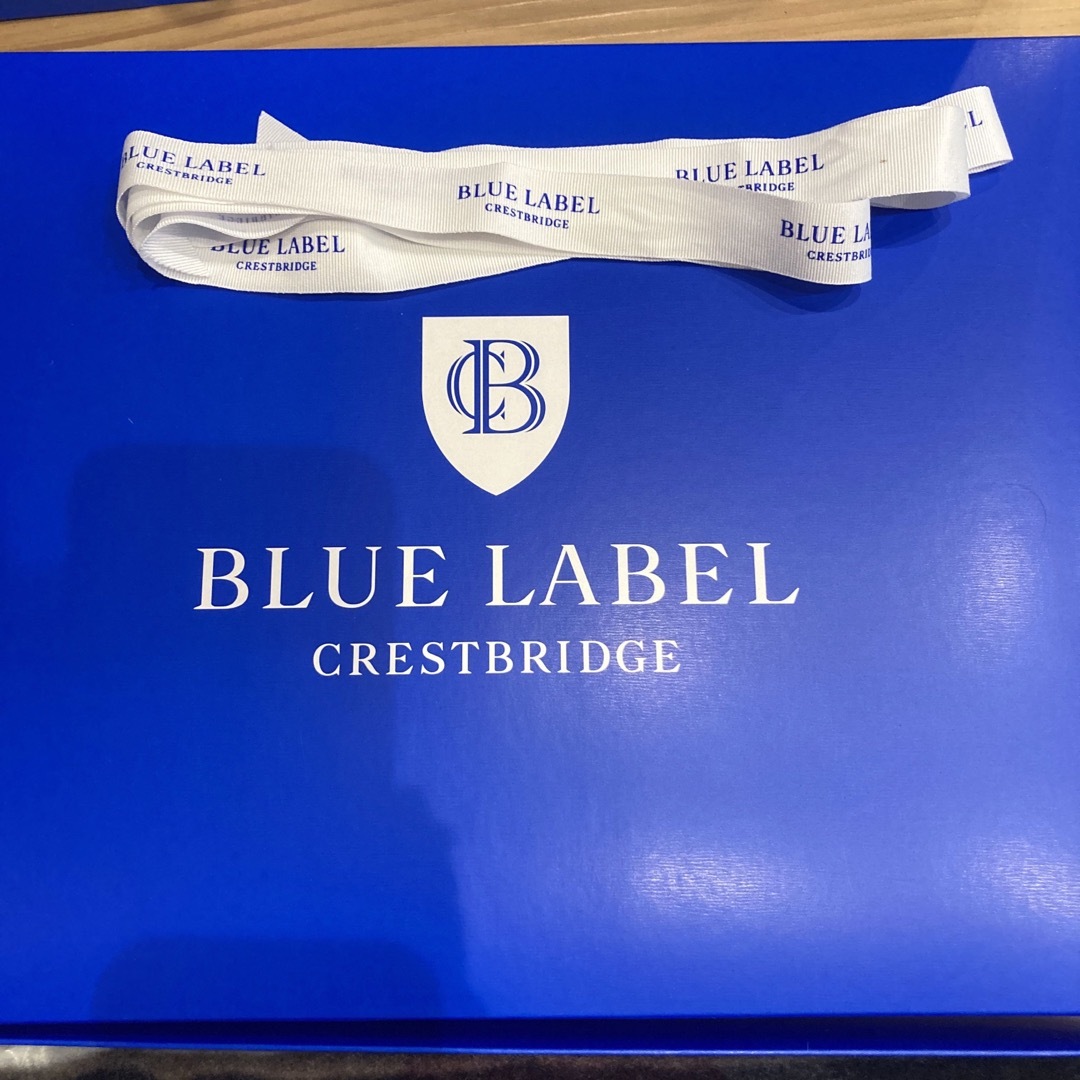 BLUE LABEL CRESTBRIDGE - ブルーレーベルクレストブリッジ カシミヤ
