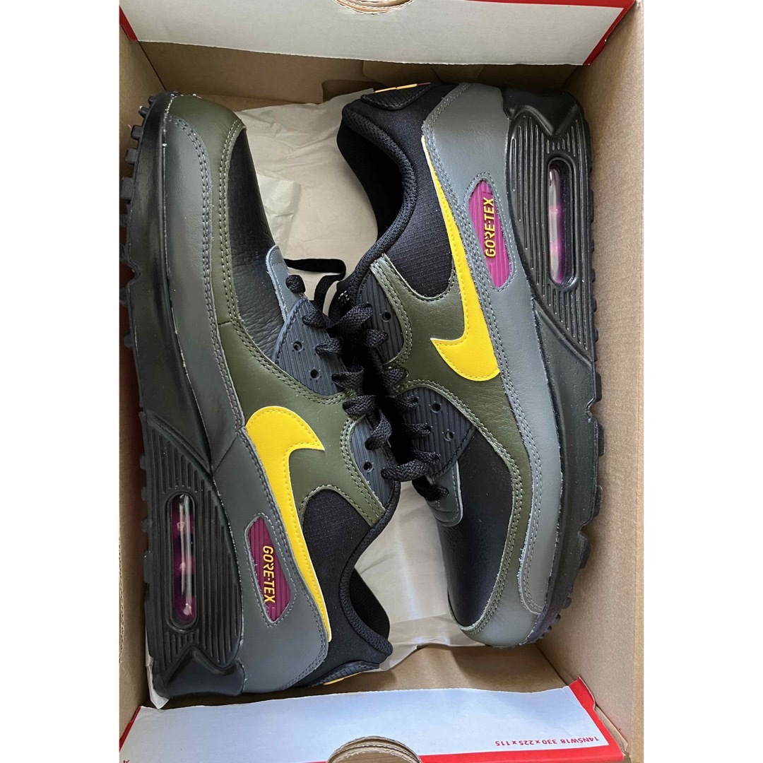 AIR MAX 90 28.0cm ゴアテックス カーキ　値引きしました。