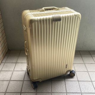 リモワ（ゴールド/金色系）の通販 100点以上 | RIMOWAを買うならラクマ