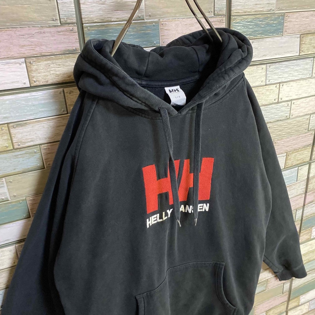 HELLY HANSEN(ヘリーハンセン)のヘリーハンセン　プルオーバーパーカー　ビッグ刺繍ロゴ メンズのトップス(パーカー)の商品写真