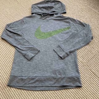 ナイキ(NIKE)の値下げ　NIKE ナイキ　パーカー　140-150 DRI-FIT(Tシャツ/カットソー)