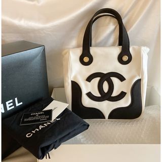 極美品♡CHANEL シャネル　マシュマロ　デカココ キャンバス　トートバッグ | フリマアプリ ラクマ