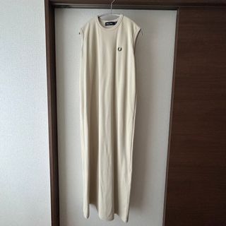 極美品★FRED PERRY ニットワンピース マキシ丈 月桂樹ロゴ 黒 38