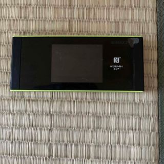 エーユー(au)のUQ Speed Wi-Fi NEXT W05 中古(PC周辺機器)