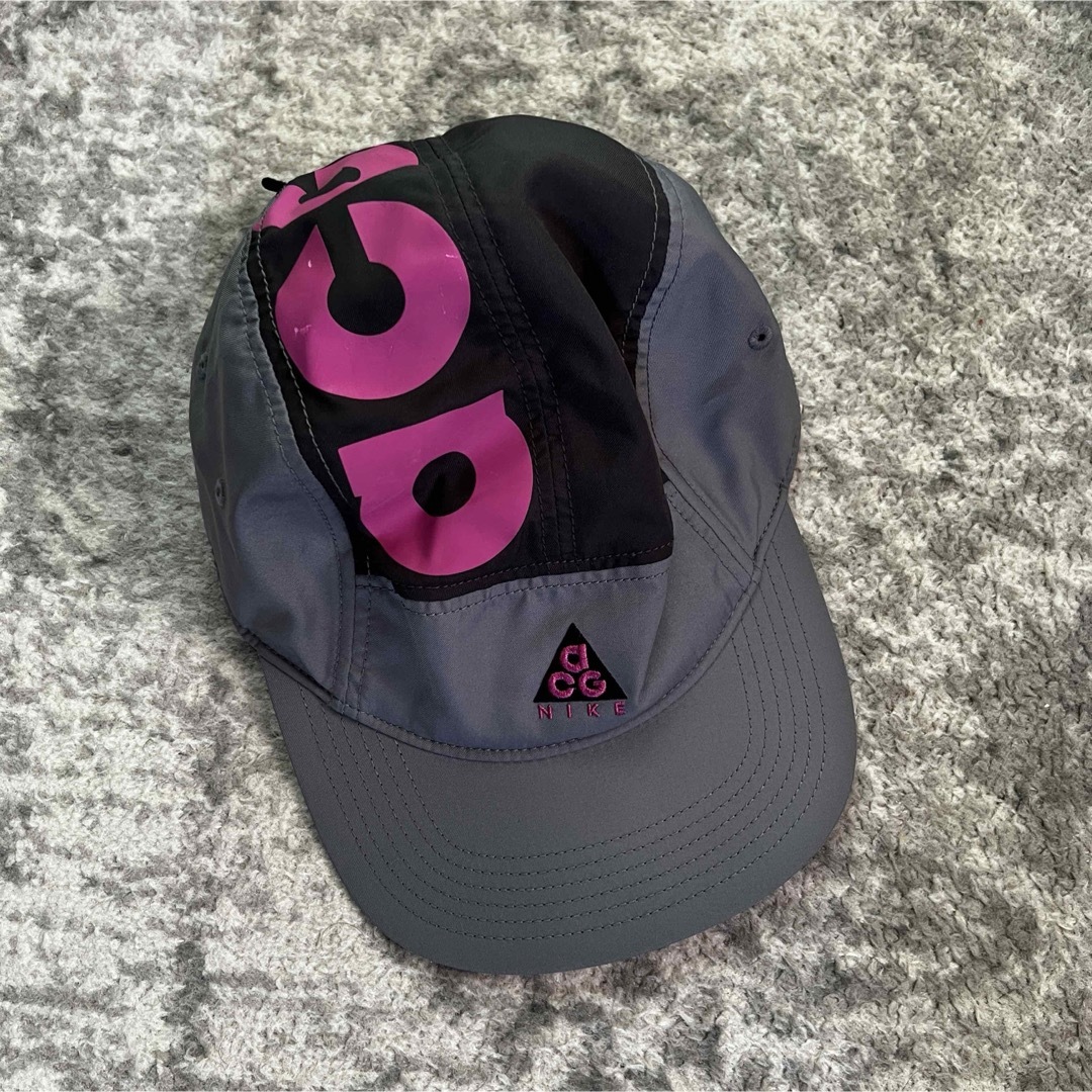 NIKE(ナイキ)のNIKE ACG JET CAP Nナイキ エルソンヒュー アクロニウム メンズの帽子(キャップ)の商品写真