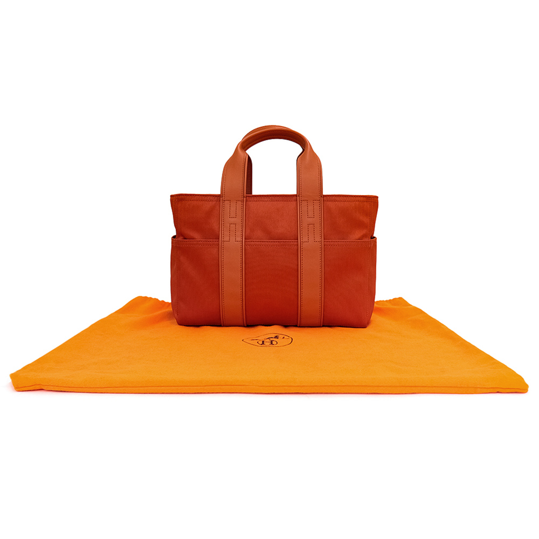 Hermes - エルメス アカプルコ PM ハンドバッグ トワルシェブロン ...