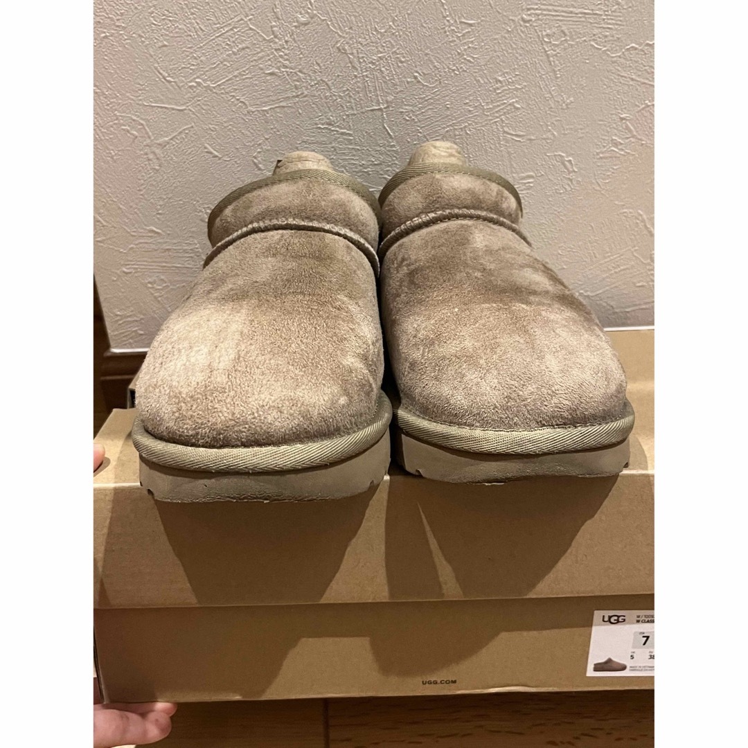 完売！UGG ムートンスリッパ ベージュ サイズ7