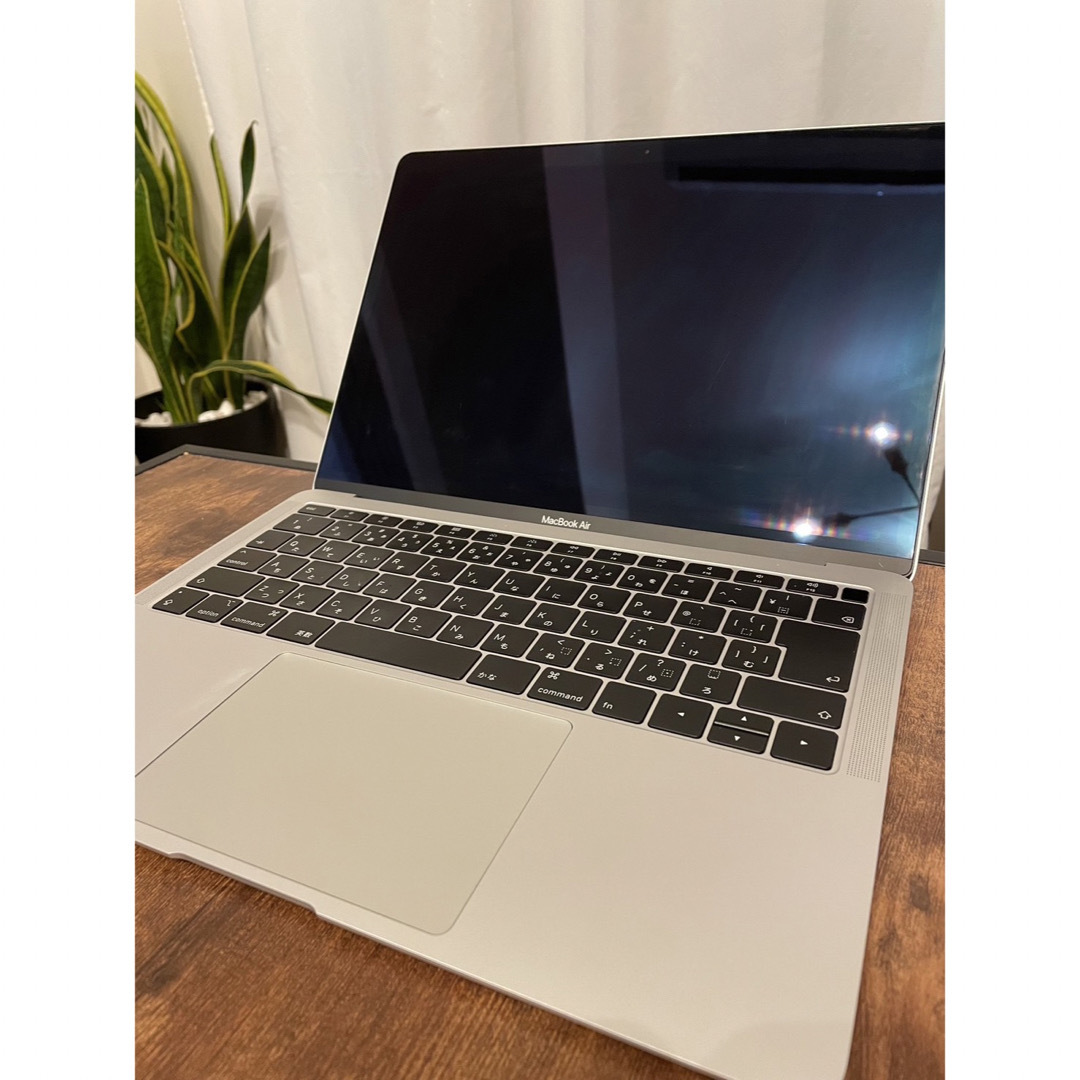 MacBook Air 2018 i5/8GB/256GB シルバー