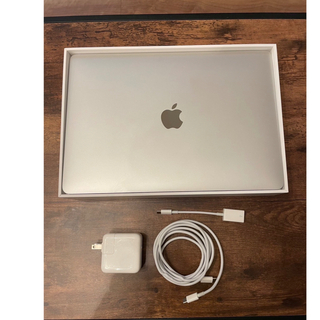 MacBook Air 2018 i5/8GB/256GB シルバー